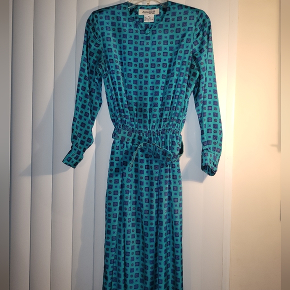 Vintage dress - Picture 2 of 3